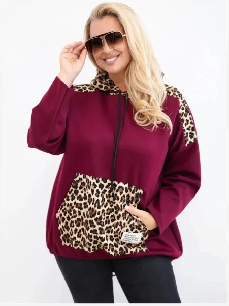 Dámska mikina Plus Size viskózová s kapucňou a leopardími vsadkami slivková