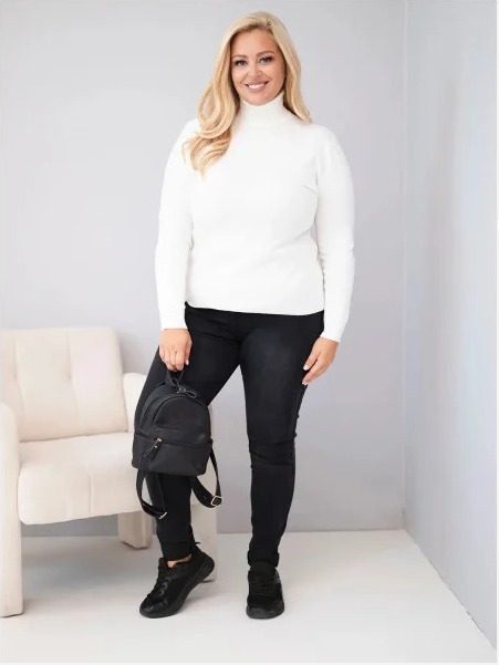 Dámsky viskózový sveter Plus Size s rolákom v klasickom strihu ecru
