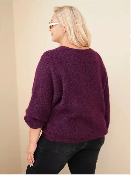 Dámsky sveter Plus Size s výstrihom do V a širokým rukávom fialová tmavá