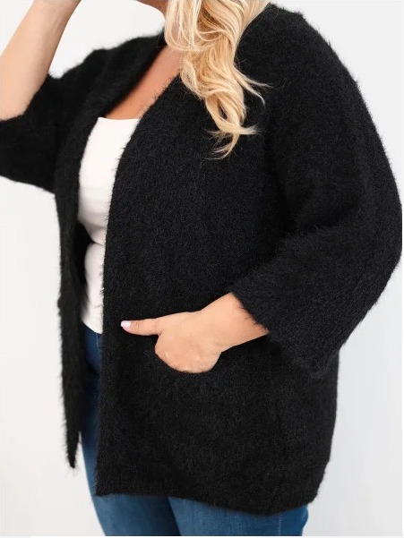 Dámsky sveter Plus Size s vreckami bez zapínania čierny