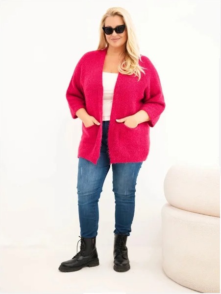 Dámsky sveter Plus Size s vreckami bez zapínania fuchsia