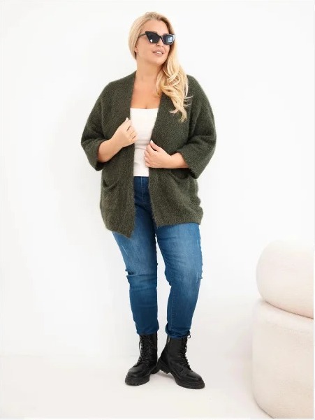Dámsky sveter Plus Size s vreckami bez zapínania khaki