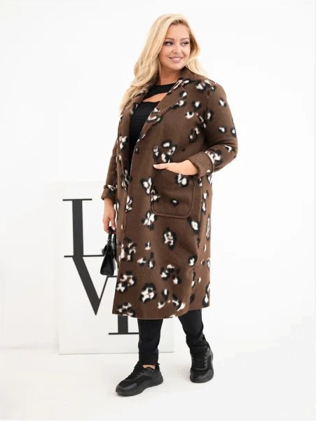 Elegantný dámsky kabát Plus Size s klopami v leopardí vzor hnedej