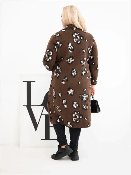 Elegantný dámsky kabát Plus Size s klopami v leopardí vzor hnedej