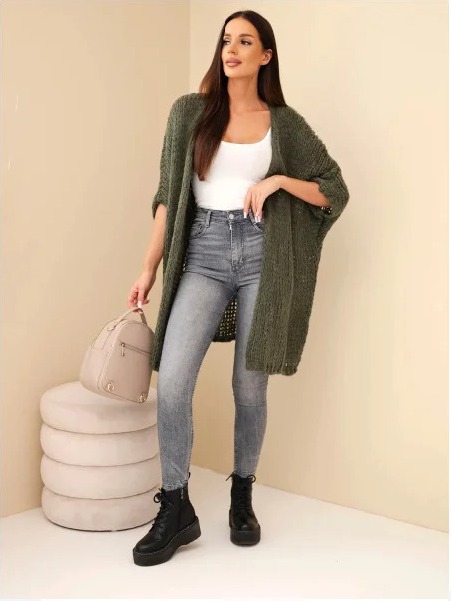 Dámsky oversize sveter s voľným pletením bez zapínania khaki