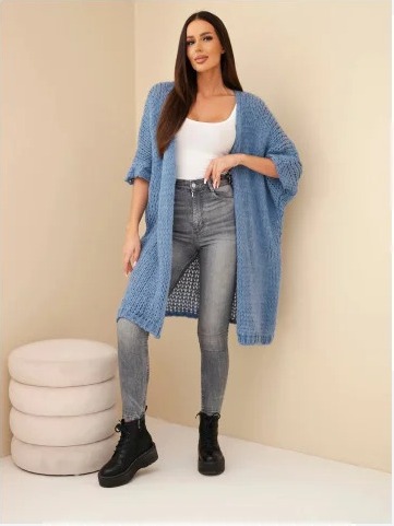 Dámsky oversize sveter s voľným pletením bez zapínania modrý