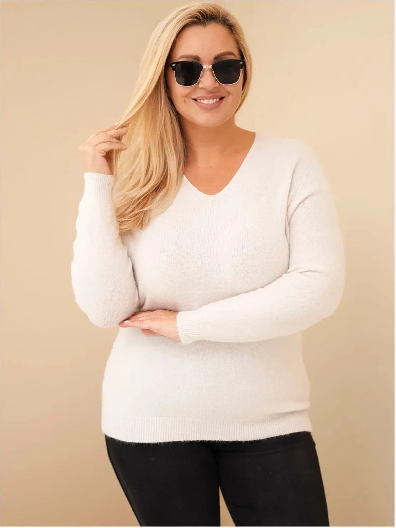 Dámsky sveter Plus Size z baby alpaky s dlhým rukávom béžový