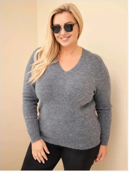 Dámsky sveter Plus Size z baby alpaky s dlhým rukávom grafitový