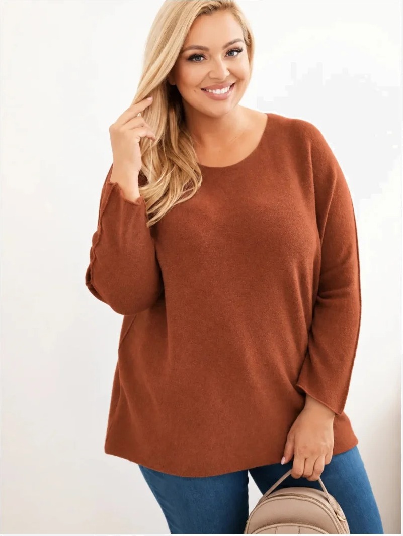 Dámsky sveter plus size s lodičkovým výstrihom námornícka modrá