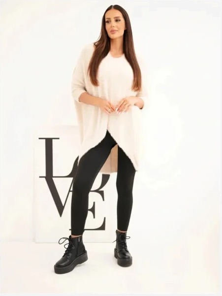 Sveter dámsky Plus Size s výstrihom V béžový