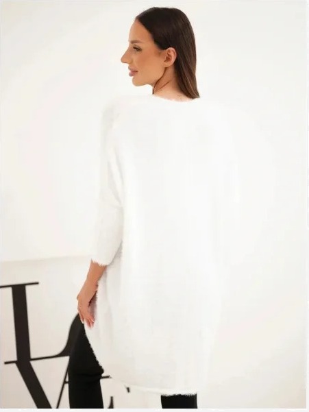 Sveter dámsky Plus Size s výstrihom V ecru