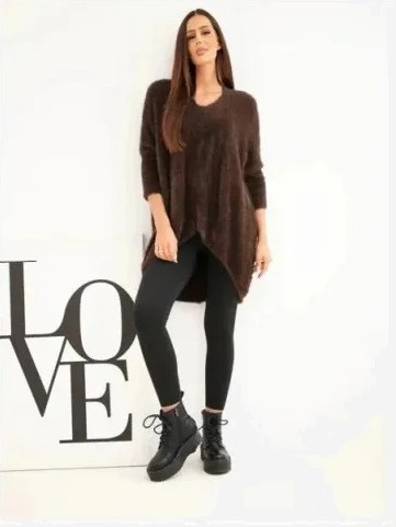 Sveter dámsky Plus Size s výstrihom V hnedý