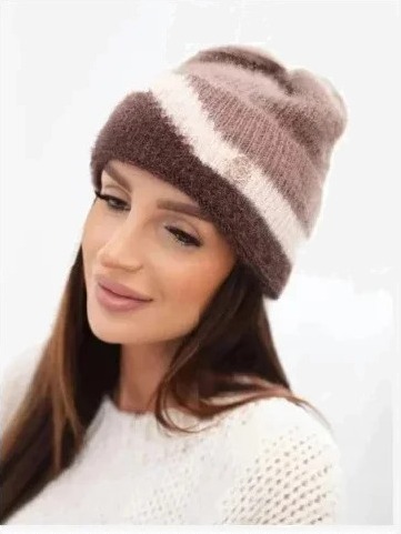 Čiapka dámska beanie rebrovaná s ozdobou fango+hnedá
