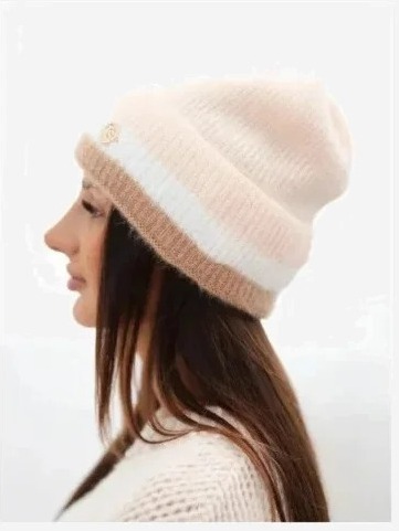 Čiapka dámska beanie rebrovaná s ozdobou camel