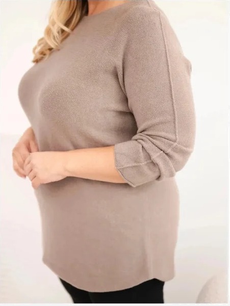 Dámsky sveter plus size s lodičkovým výstrihom Fango
