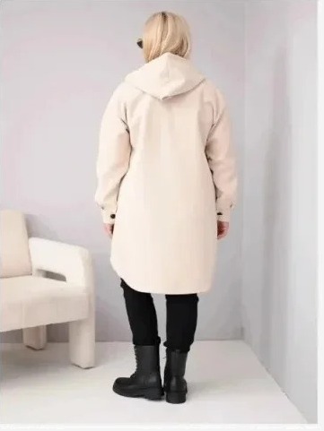 Dámsky kabát Plus Size s kapucňou zapínaný na gombíky béžový