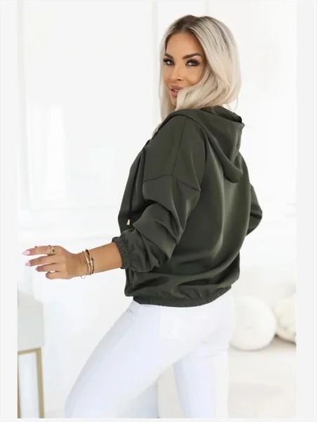 691-4 Dámska rozopínacia mikina s kapucňou a ozdobným zipsom - khaki