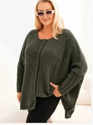 Dámsky sveter Plus Size z akrylom vo voľnom strihu a rukávom 3/4 hnedožltý